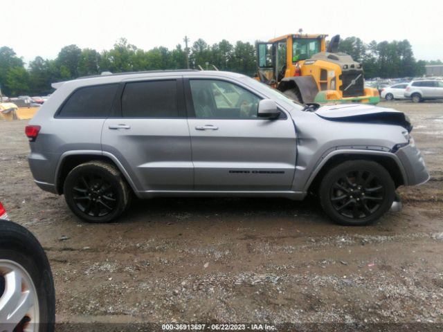1C4RJFAG5JC335757 Jeep Grand Cherokee Altitude