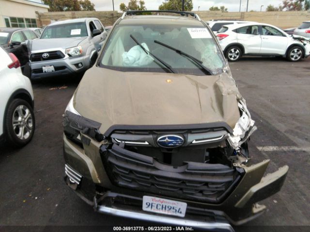 JF2SKARC1PH413810 Subaru Forester Touring