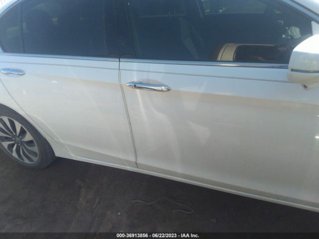 Honda ACCORD HYBRID 2017 JHMCR6F32HC005202 Image 6