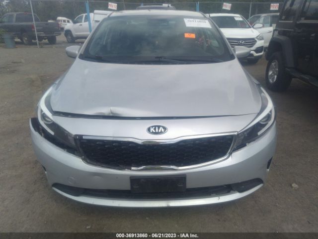 3KPFL4A73JE165330 KIA FORTE LX