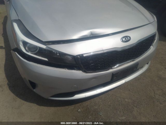 3KPFL4A73JE165330 KIA FORTE LX