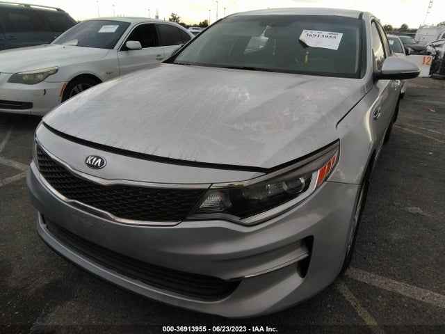 KIA Optima Lx 2017 5XXGT4L35HG145497 Image 3