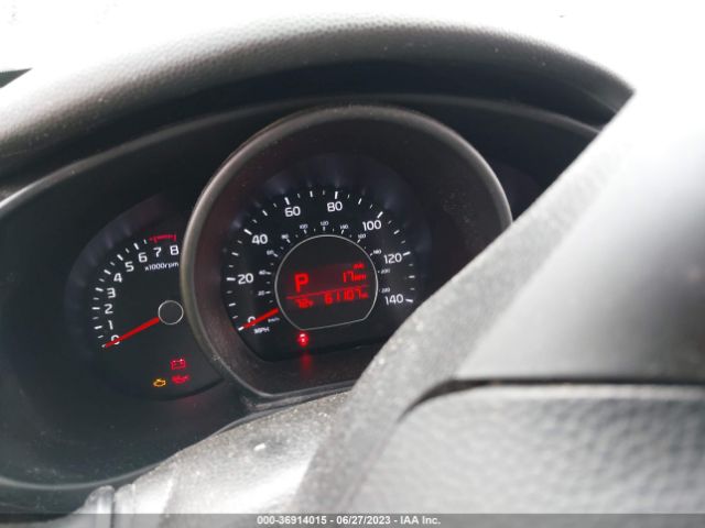 KNDJN2A21G7362373 KIA Soul Base