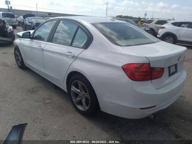 WBA3B1G55FNT04593 BMW 3 Series 320i