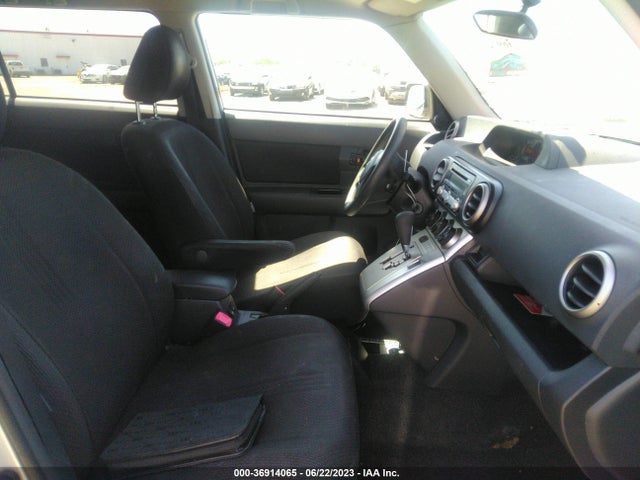 2009 SCION XB VIN: JTLKE50E091069057