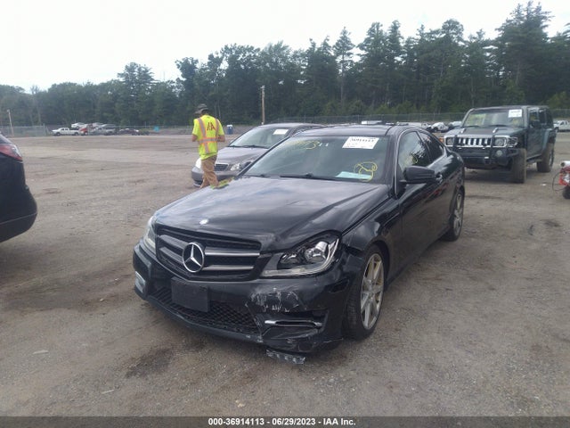 WDDGJ8JB2EG172559 Mercedes-Benz C-class C 350