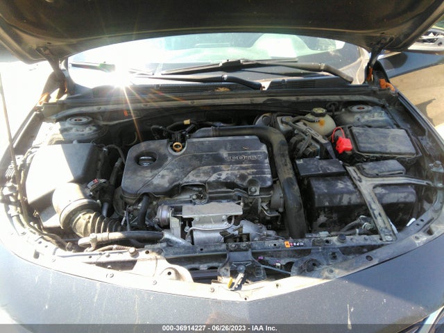 Chevrolet MALIBU LT 2018 1G1ZD5ST0JF254590 Image 10