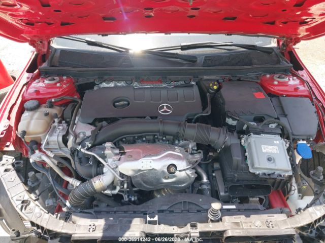 WDD3G4EBXKW033054 Mercedes-Benz A-class A 220