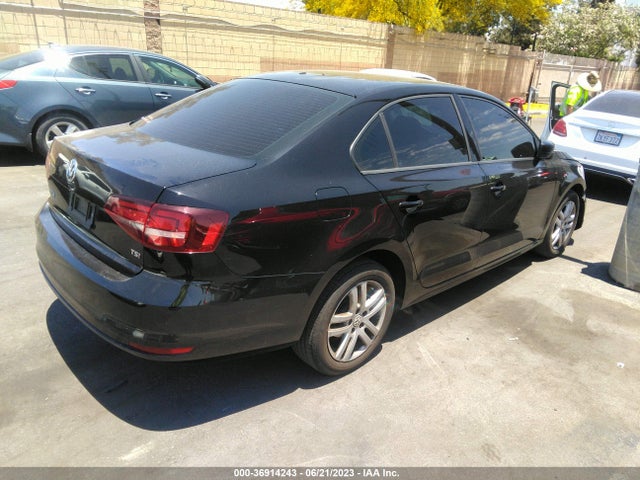 3VW2B7AJ4JM224533 Volkswagen Jetta 1.4t S