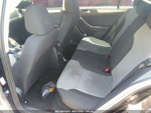 3VW2B7AJ4JM224533 Volkswagen Jetta 1.4t S