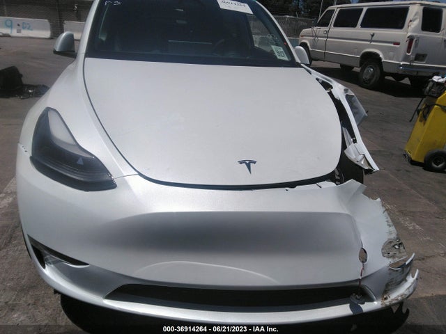 7SAYGAEE4PF803952 Tesla Model Y Long Range