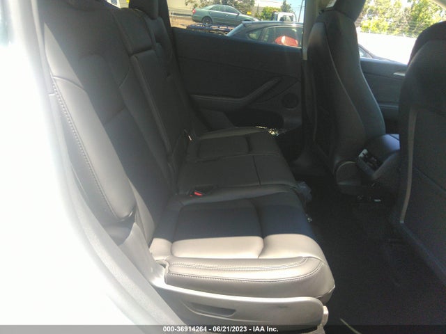 7SAYGAEE4PF803952 Tesla Model Y Long Range