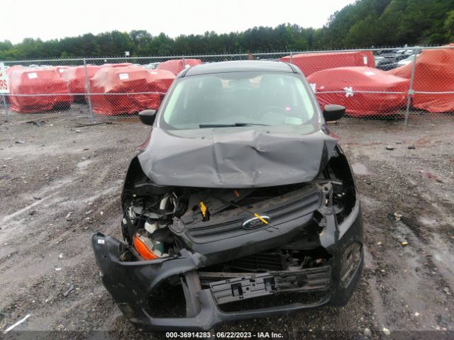 1FMCU0F77EUB92633 Ford ESCAPE S