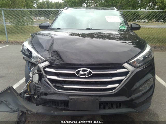 2017 HYUNDAI TUCSON SE VIN: KM8J3CA47HU400345