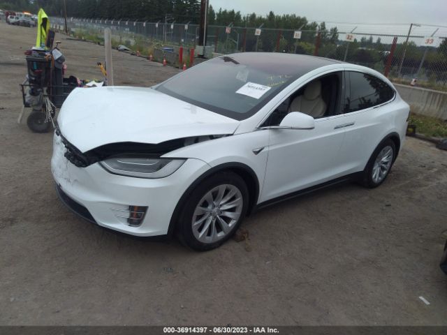 5YJXCDE25KF207396 Tesla MODEL X
