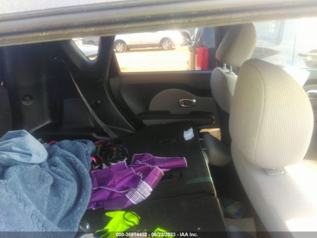 KNDJN2A29G7271691 KIA Soul Base