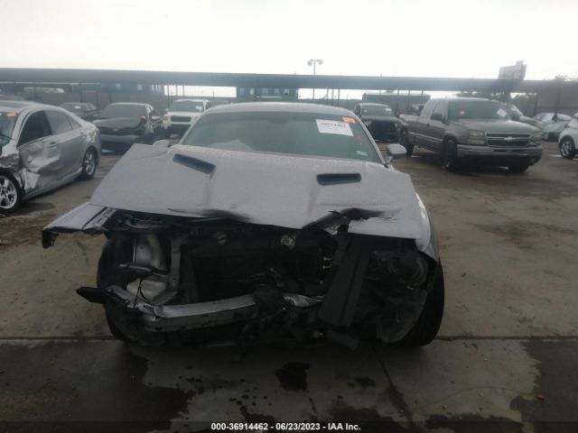 2C3CDZBT7JH241441 Dodge Challenger R/t