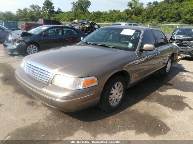 2003 FORD CROWN VICTORIA LX VIN: 2FAFP74W33X122554