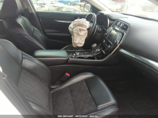 1N4AA6AP6GC413734 Nissan Maxima 3.5 Sr