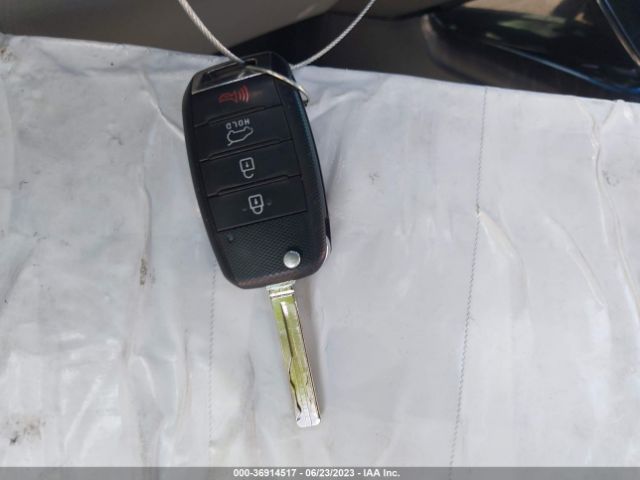KIA SORENTO LX 2015 5XYKT3A67FG547306 Image 3