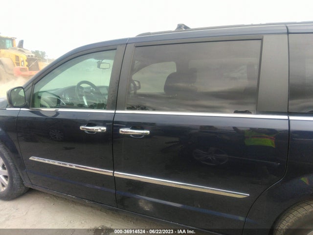 2C4RC1BG7GR247563 Chrysler Town & Country Touring