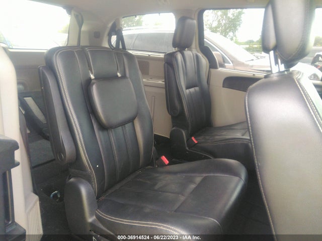 2C4RC1BG7GR247563 Chrysler Town & Country Touring