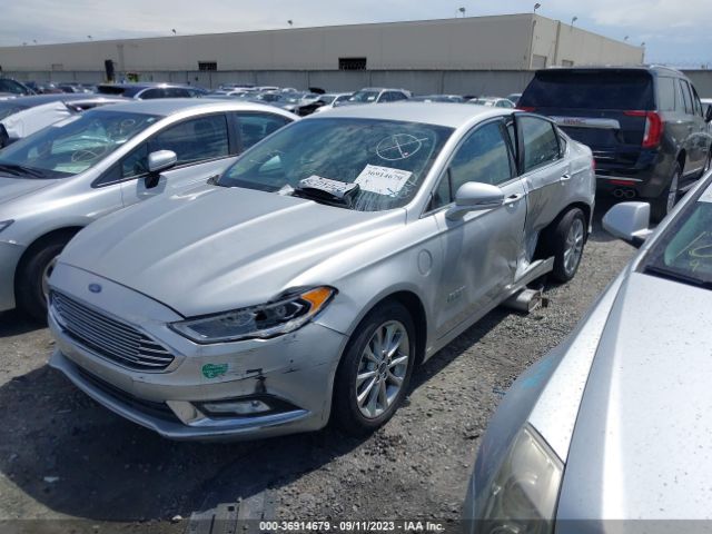 3FA6P0SUXHR329344 Ford Fusion Energi Titanium/platinum