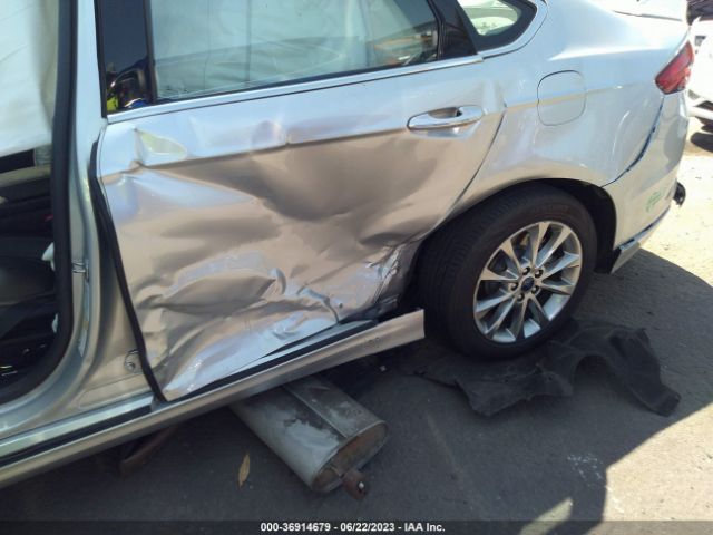 3FA6P0SUXHR329344 Ford Fusion Energi Titanium/platinum