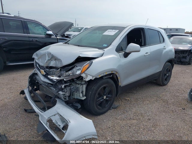 Chevrolet TRAX LS 2021 KL7CJKSBXMB307431 Image 2