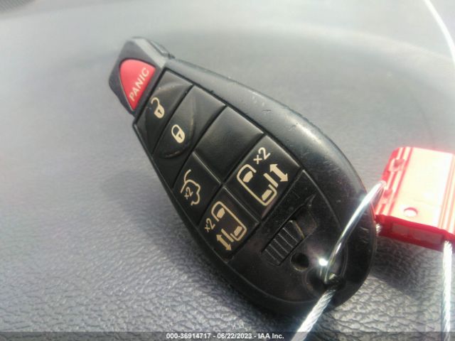2C4RDGCG3FR587404 Dodge Grand Caravan Sxt