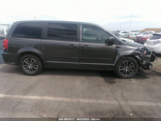 2C4RDGCG3FR587404 Dodge Grand Caravan Sxt