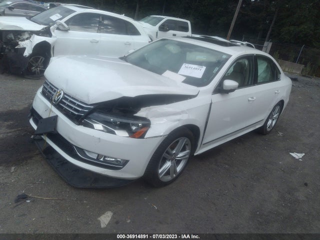 1VWCT7A35FC078767 Volkswagen Passat 1.8t Sel Premium