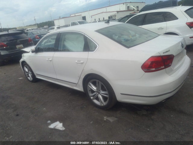 1VWCT7A35FC078767 Volkswagen Passat 1.8t Sel Premium