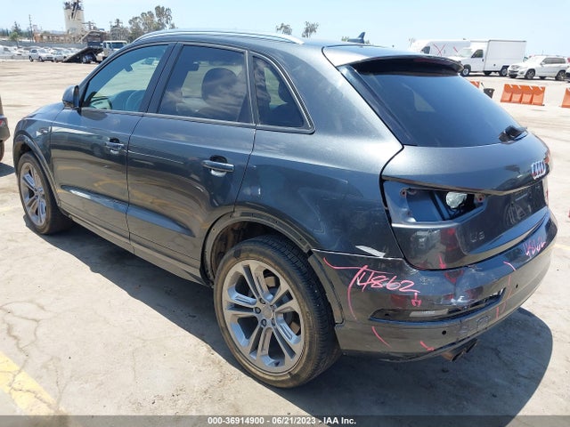 WA1BCCFS7JR005228 Audi Q3 Premium/sport Premium