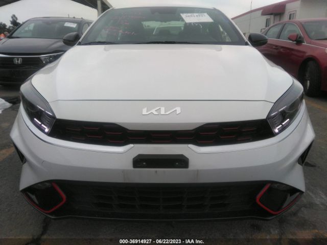 3KPF54AD2PE610472 KIA Forte Gt-line