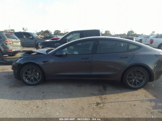5YJ3E1EB2NF227651 Tesla Model 3 Long Range