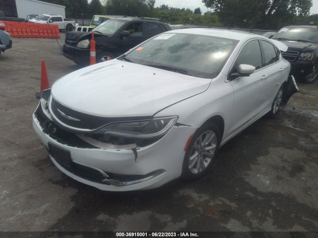 Chrysler 200 Limited 2016 1C3CCCABXGN176755 Image 2