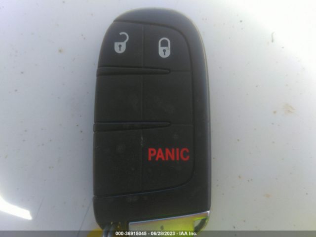 3C4PDCAB8JT474142 Dodge JOURNEY SE