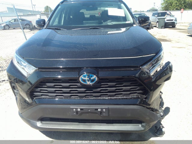 2021 Toyota RAV4, VIN: 2T3R6RFV8MW011259