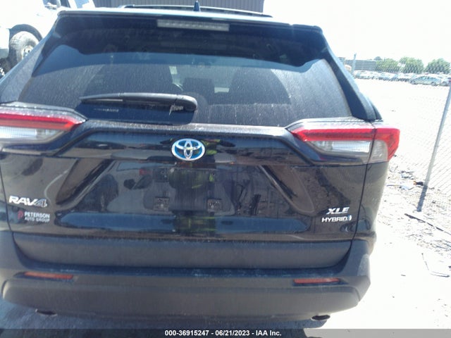 2021 Toyota RAV4, VIN: 2T3R6RFV8MW011259