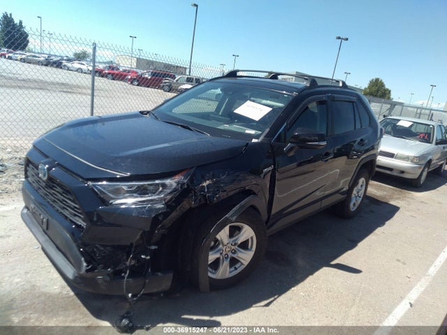 2021 Toyota RAV4, VIN: 2T3R6RFV8MW011259