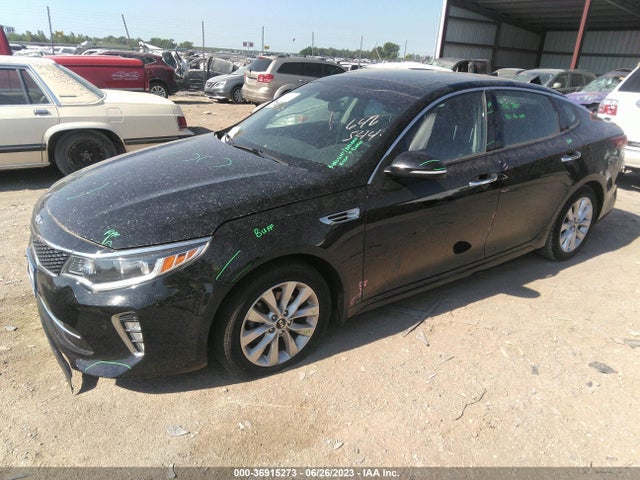 KIA Optima S 2018 5XXGT4L3XJG233144 Image 2