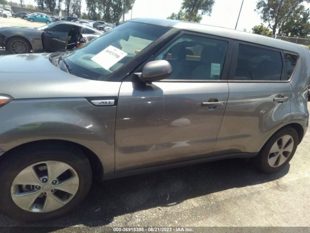 KNDJN2A2XG7393136 KIA Soul Base