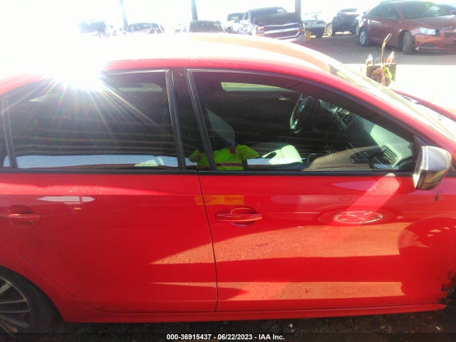 3VWD17AJ9GM387117 Volkswagen Jetta Sedan 1.8t Sport
