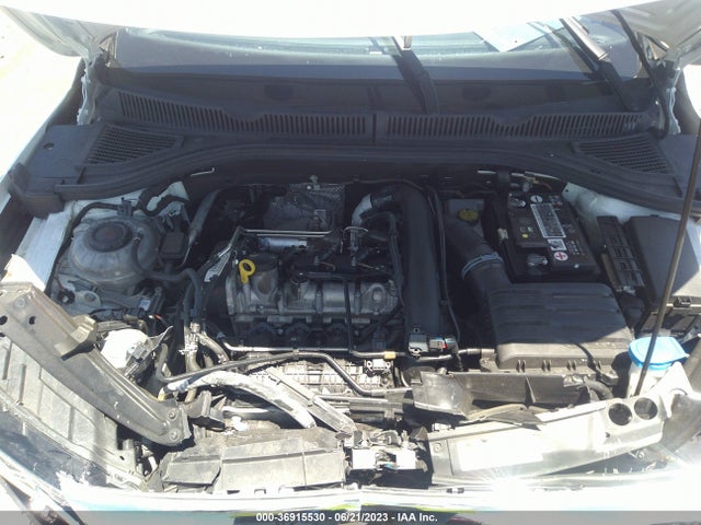 3VWN57BU8MM045980 Volkswagen Jetta S/r-line