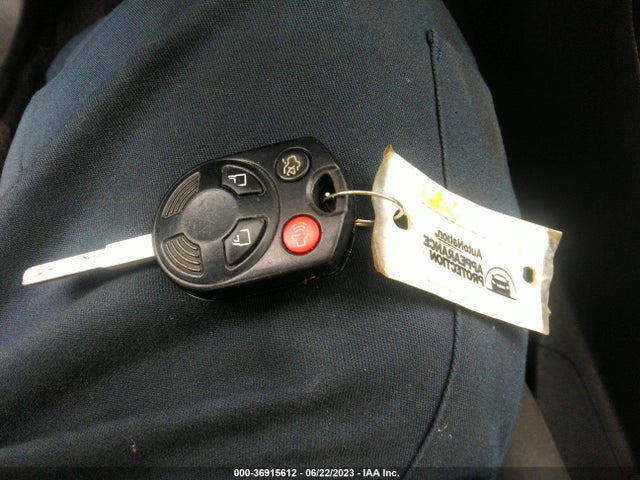 Ford FOCUS SE 2015 1FADP3F28FL231863 Image 3