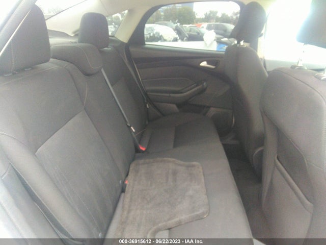 Ford FOCUS SE 2015 1FADP3F28FL231863 Image 9