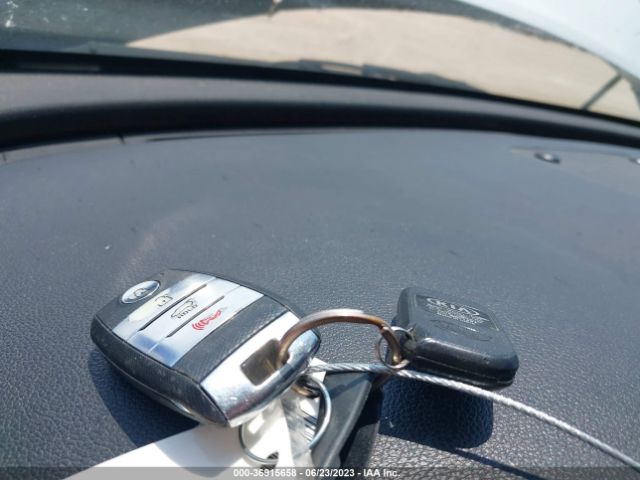 5XYPH4A53GG088975 KIA SORENTO EX
