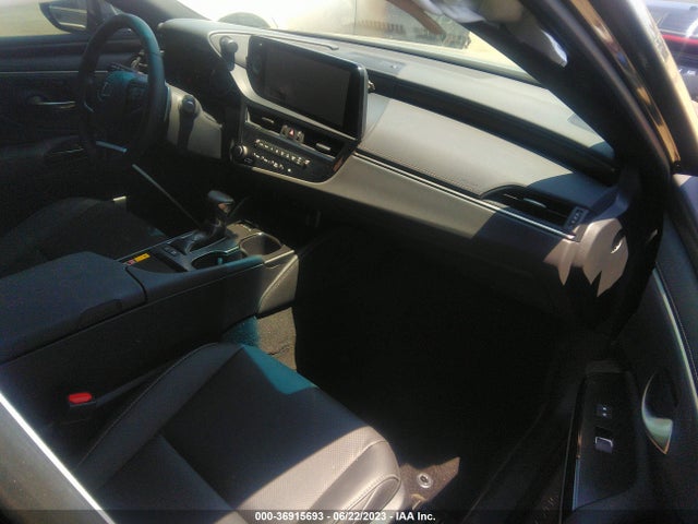 58ADA1C16PU029857 Lexus Es Es 300h