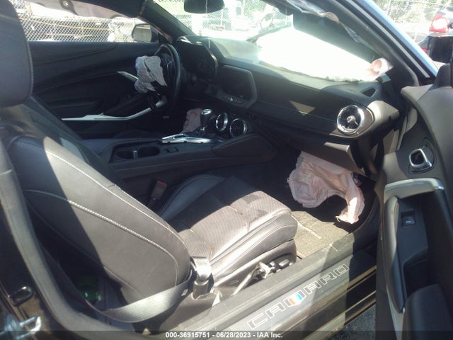 Chevrolet CAMARO 2SS 2018 1G1FH1R73J0146637 Image 11